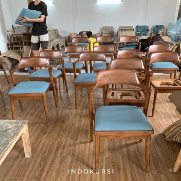 Kursi Cafe Kayu Jati Jok Dudukan Busa3 Kursi Cafe Kayu Jati Jok Dudukan Busa3